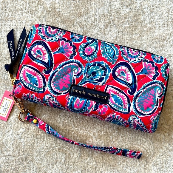 NWT Simply Southern Pink Paisley Quilted Clutch Zip Around Wristlet Phone Wallet - Picture 15 of 15